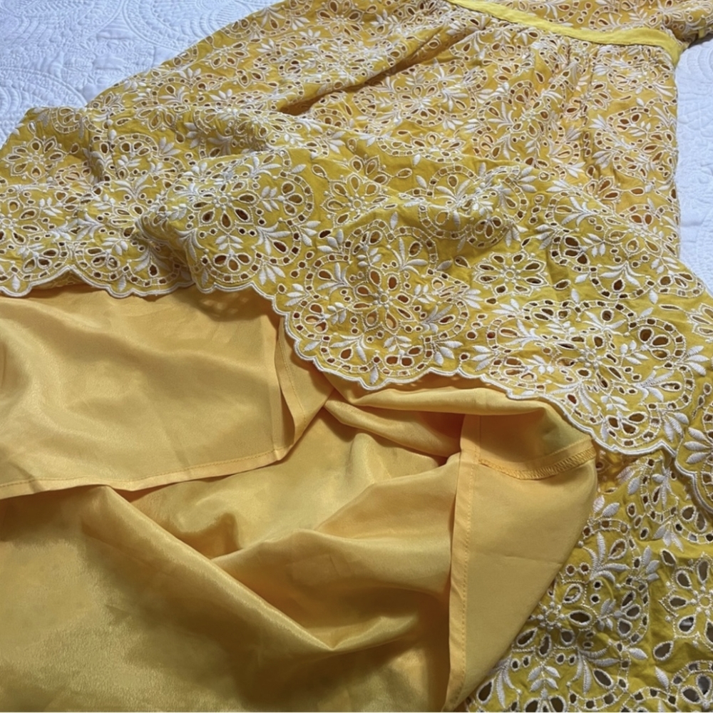 J CREW Yellow White Eyelet Maxi Dress Open Back Scallop Hem Size 6